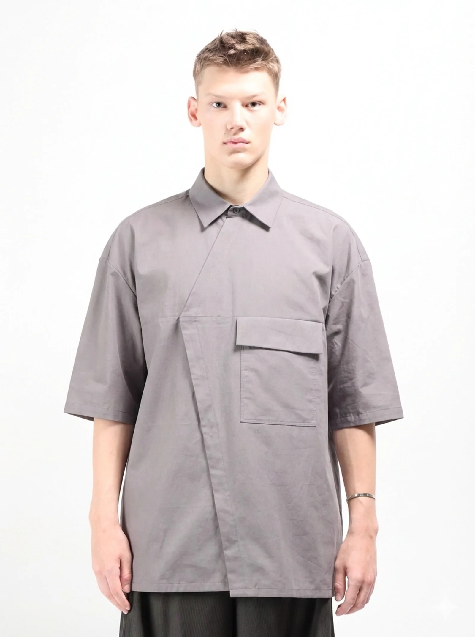 Oversize shirt – lookbook
